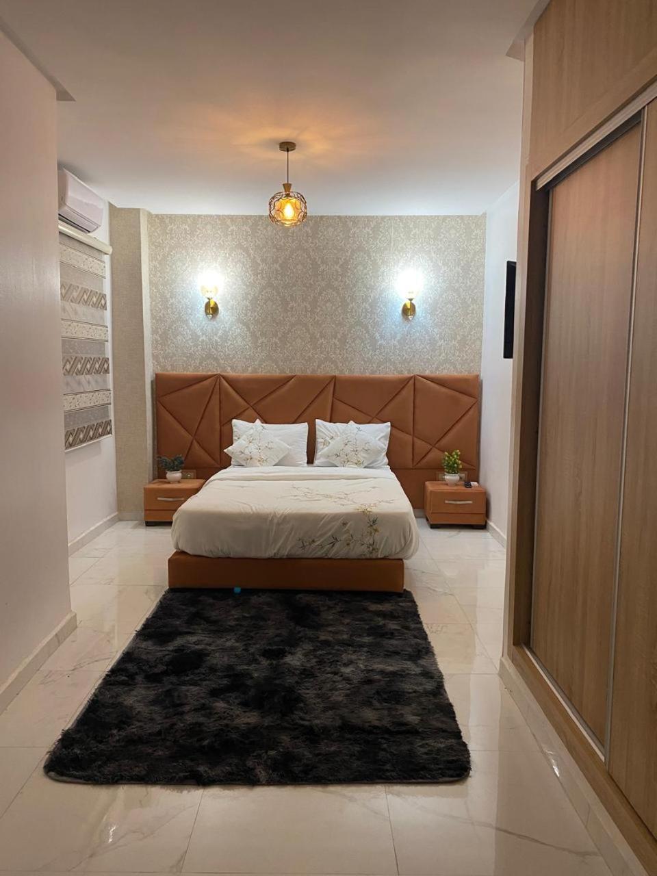 Hotel Golden Star تاونات المظهر الخارجي الصورة